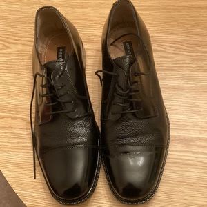 Bostonian First Flex 10 1/2M used black dress shoes
